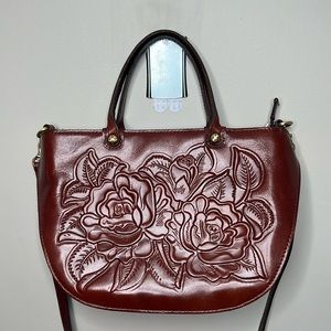 Like New Patricia Nash Red Chocolate tooled Leather Clutch Crossbody Purse